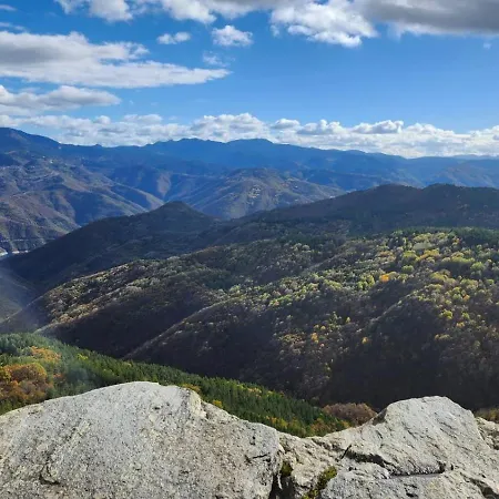 къща вира Holiday home *