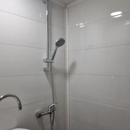 къща вира Holiday home *