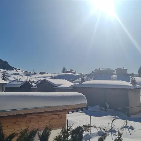 Holiday home къща вира *